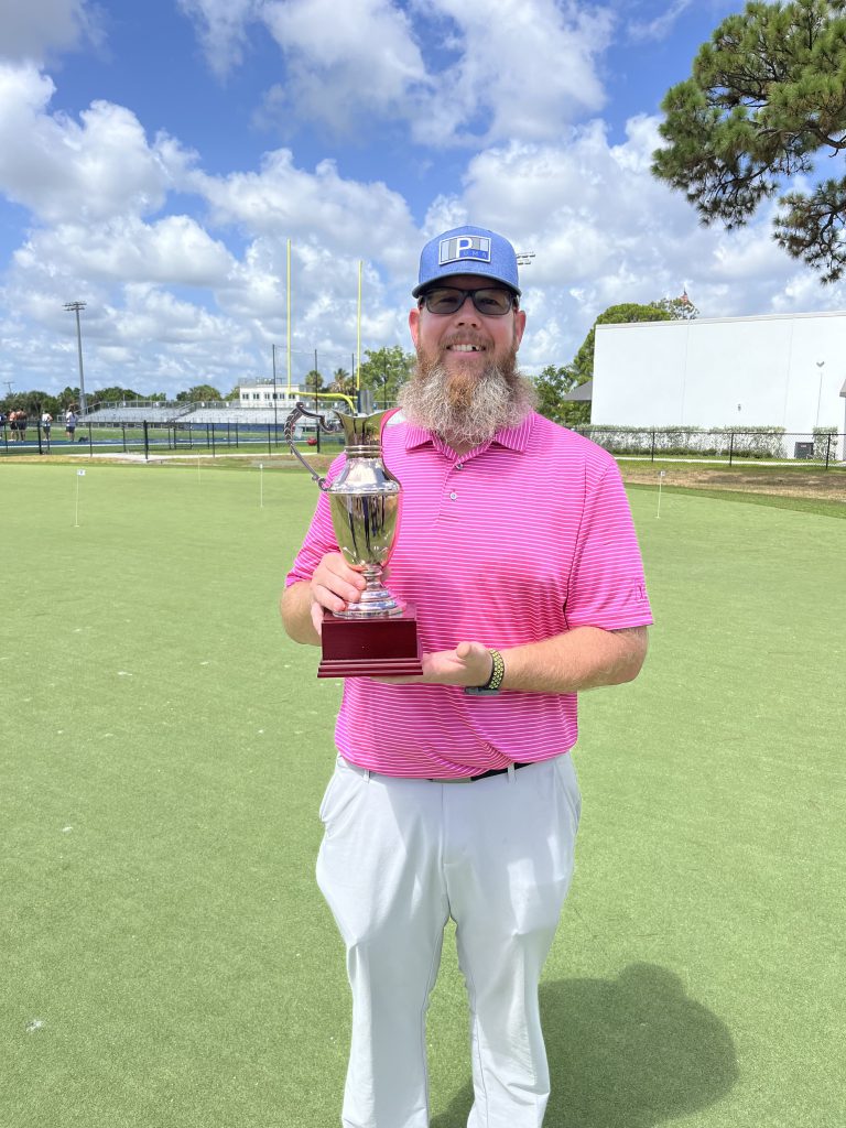 Residency Historic Hickory Open Putting Champion Phil Sanders